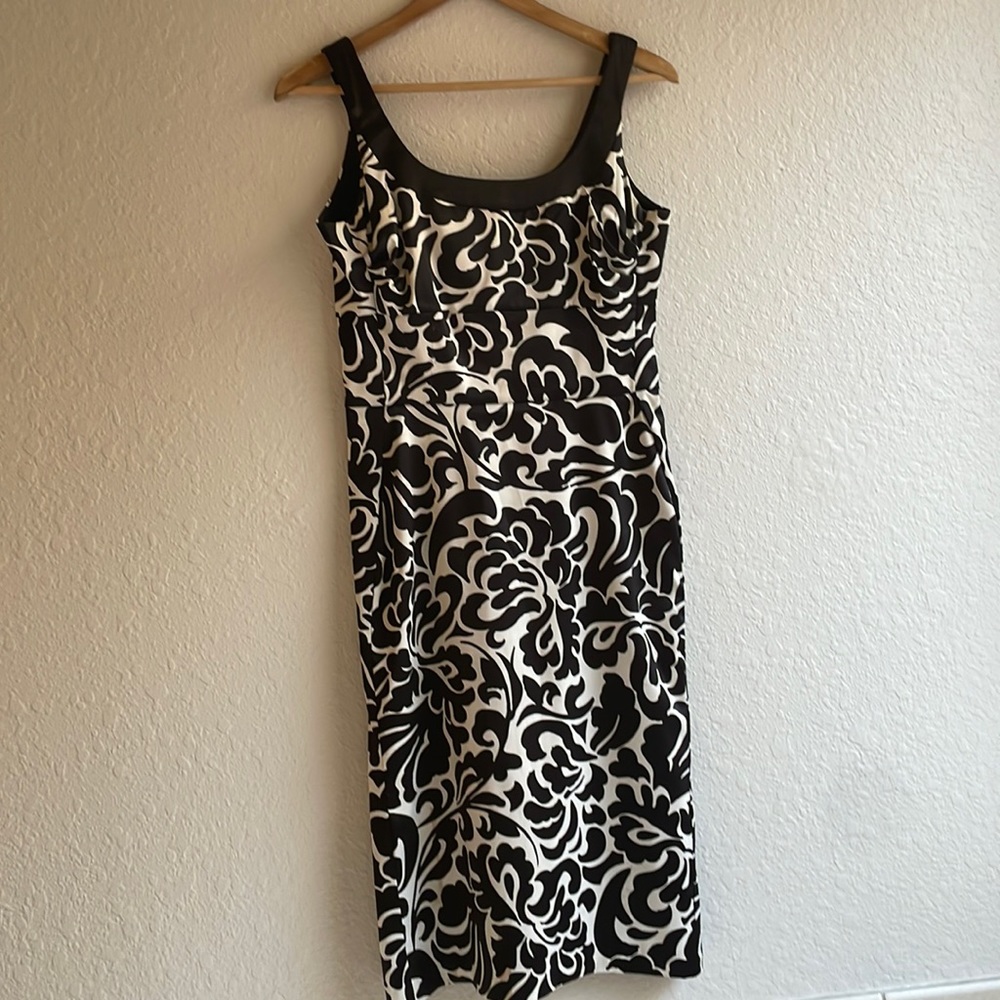 Fabulous retro shaped satin midi dress. Size 6.